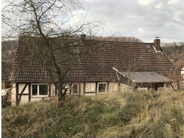 Grundstück kaufen in Golmbach OT Warbsen: Leerstehendes Wohnhaus mit