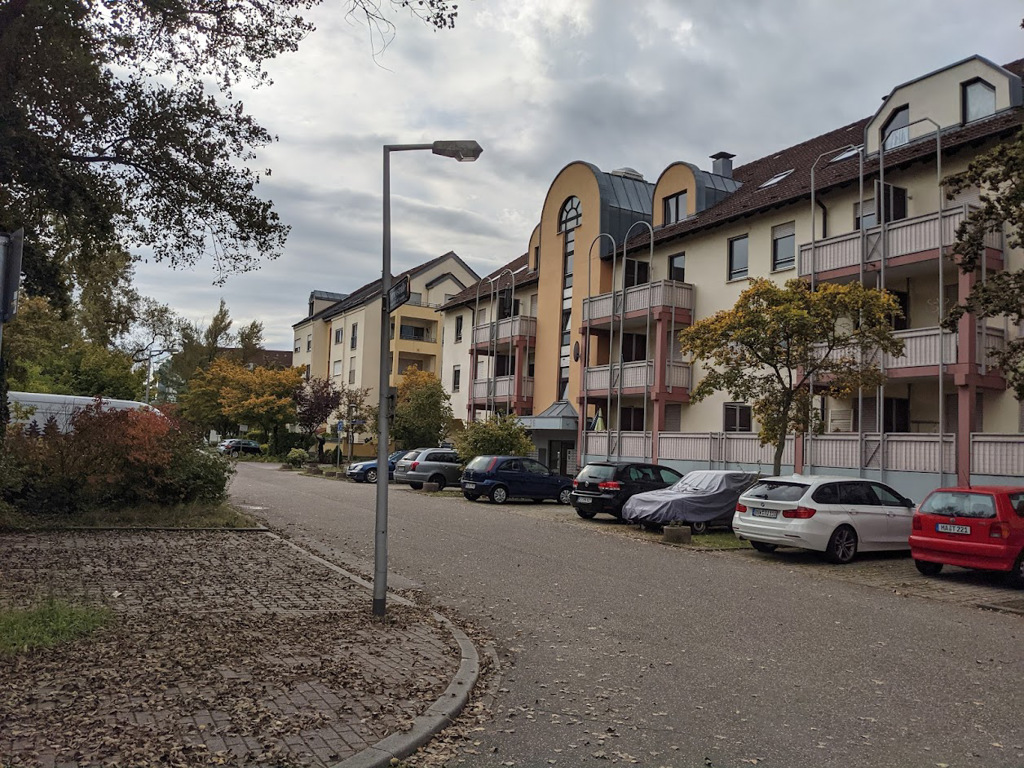 Grundstück kaufen in Mannheim ST Rheinau Verkehrsfläche innerhalb