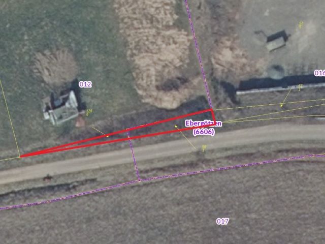 Lageskizze mit Luftbildunterlegung - Vertragsfreies Grundstück 15 km östlich von Göttingen