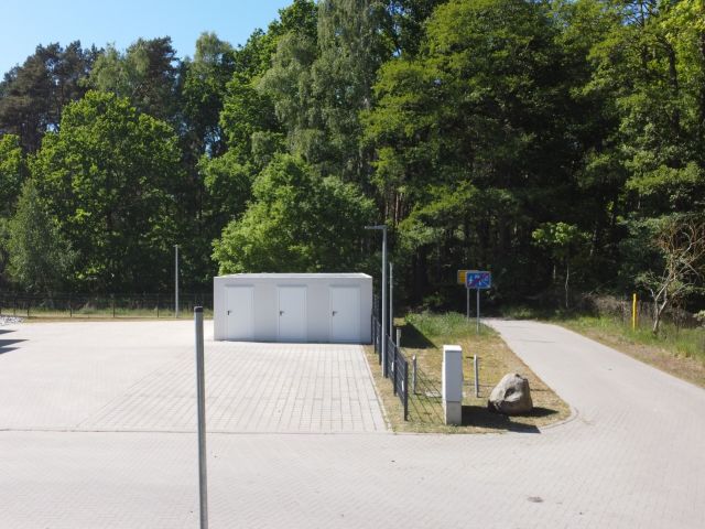 Zuwegung aus Richtung Zinnowitz - Waldfläche auf der Insel Usedom **nahe Ostseestrand von Zinnowitz**