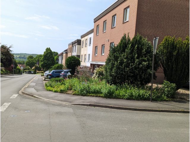 Blick auf Verkaufsflurstück 460 und Umgebung - Drei Freiflächen in einem Wohngebiet im östlichen Ruhrgebiet