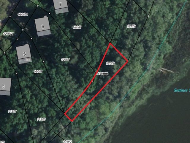 Lageskizze - Grundstück in unmittelbarer Ufernähe zum Settiner See **ca. 24 km von Schwerin entfernt**