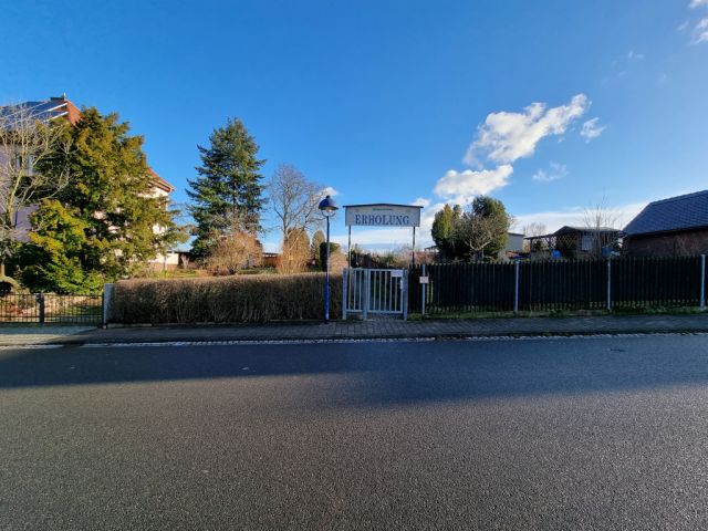 Blick auf die Kleingartenanlage - Vertragsfreier Eigentumsgarten in Rötha nahe des ´Stausee Rötha´ und ca. 15 km südlich von Leipzig