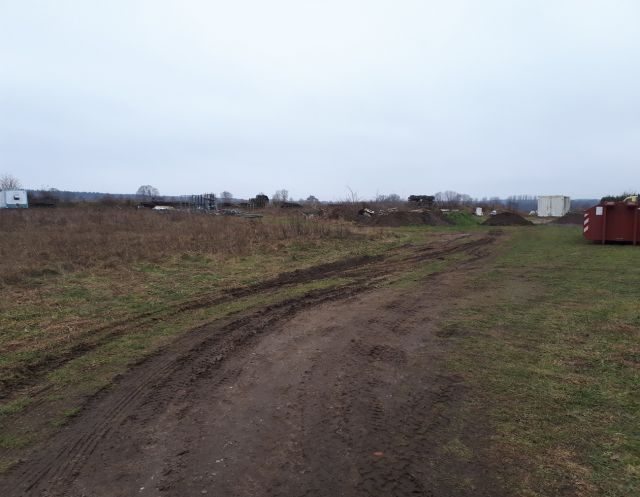 Blick auf den Verkaufsgegenstand - Vertragslos genutztes Grundstück nahe der Gemeindeverwaltung Heiligengrabe