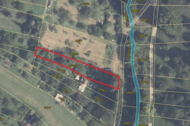 Lageskizze - Vertragsfreie Freifläche mit Baum- und Buschbewuchs - ehemaliger Kleingarten