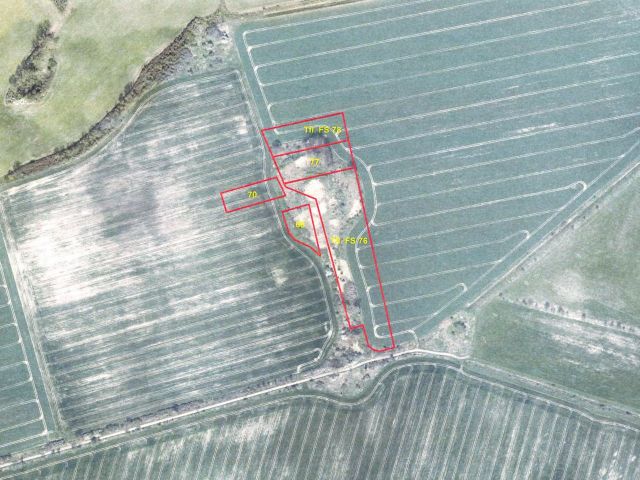 Verkaufsgegenstand - 3,2 Hektar verpachtetes Land im Bereich einer ehem. Deponie der Meyenburger Möbelwerke