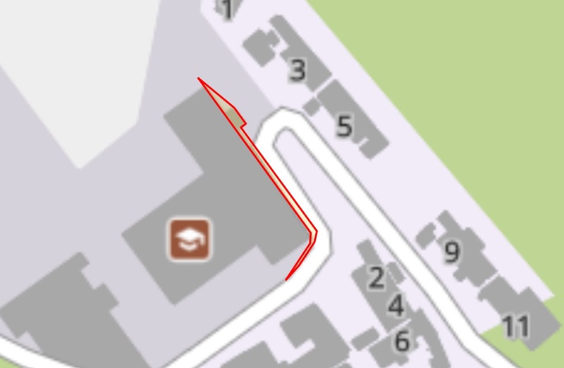 Grundstück kaufen in Hettstedt Splitterfläche vor gewerblich bebautem Grundstück im