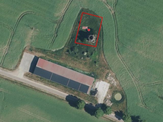 Lageskizze - Grundstück bebaut mit einer ehemaligen Holländermühle in ruinösem Zustand ca. 10 km von Anklam entfernt