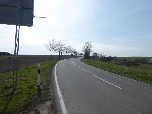 Ansicht B245 und Umgebung - Bis 30.09.2025 verpachtete Landwirtschaftsfläche in Schwanebeck