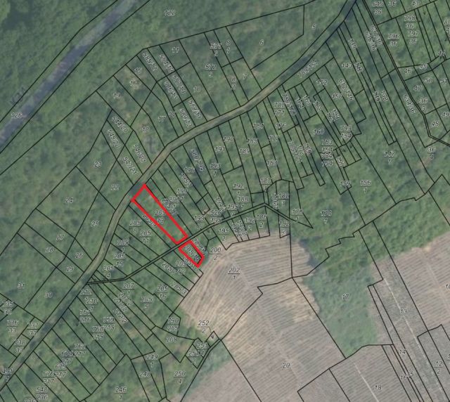 Lageskizze Flurstücke 205/13 und 205/14 - 3 bewaldete, naturbelassene Hangflächen oberhalb von Weinanbauflächen mit Blick auf die Mosel