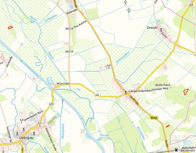 Umgebungsskizze und Lage der Verkaufsflurstücke - 3 Waldflächen mit insgesamt über 1,5 ha in Streulage um Uebigau-Wahrenbrück im Elbe-Elster-Kreis