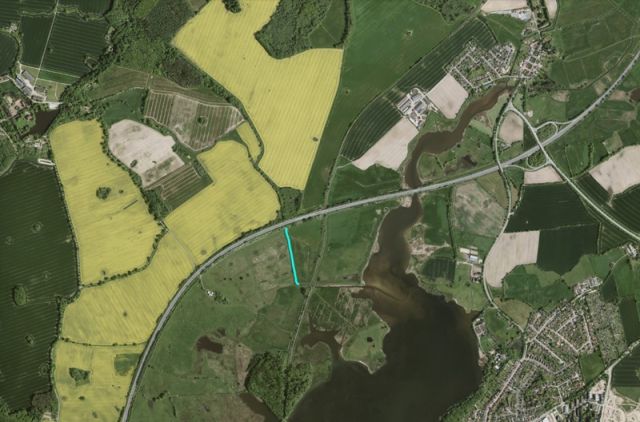 Umgebungsskizze Flurstück 16/5 - Teilflächen des Bachlaufes und Uferbereiche der ´Lachsau´ nördlich von Neustadt in Holstein