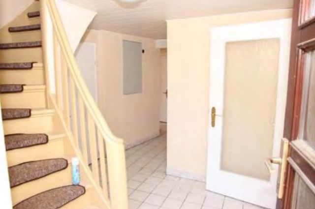 Innenansicht Hauseingang - Leerstehendes Einfamilienhaus mit Anbau ca. 40 km westlich der Hallenser Altstadt