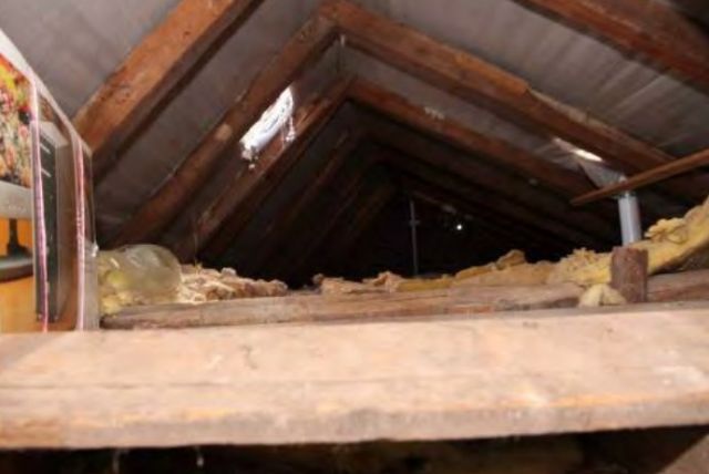 Innenansicht Dachboden - Leerstehendes Einfamilienhaus mit Anbau ca. 40 km westlich der Hallenser Altstadt