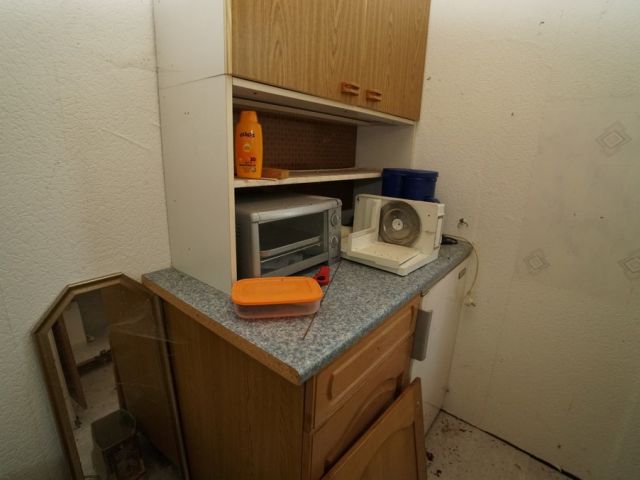 Innenansicht Gartenhaus - Ruhig gelegenes Erholungsgrundstück mit Gartenhaus und Terrasse **Lage zwischen Leipzig, Dresden und Chemnitz**