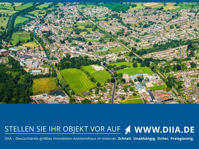 Kleine Waldfläche im westlichen Berliner Umland im Landkreis Oberhavel