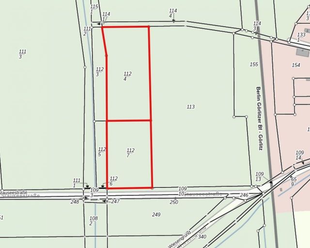 Lageskizze - Flurstücke 112/4 und 112/7 - Über 1,4 Hektar Wald unweit östlich der Staubeckenlandschaft Bräsinchen-Spremberg **etwa 24 km vom Cottbuser Zentrum entfernt**