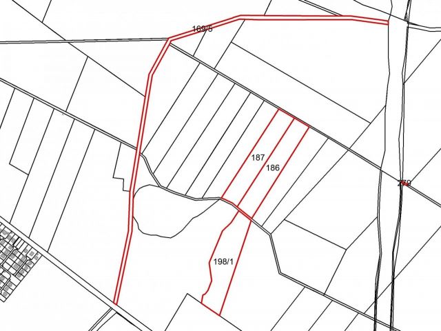 Lageskizze - Über 8 Hektar am Nicolassee **ca. 45 km südlich des Berliner Stadtzentrums**
