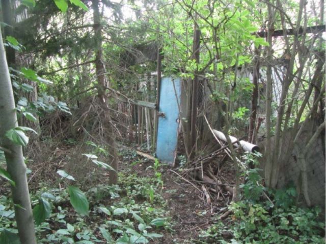 Ruinen auf Flurstück 125 - Vertragsfreie Baulücke und gegenüberliegender ehemaliger Garten mit abrissreifer Garage **zwischen Magdeburg und Leipzig**