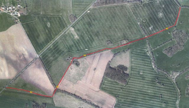 Verkaufsgegenstand - Schmaler Grundstücksstreifen **vermutlich vertragslos genutzt**