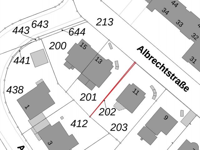 Lageskizze - Kleines Grundstück zwischen Wohnhäusern **teilweise bebaut mit einer Begrenzungsmauer**
