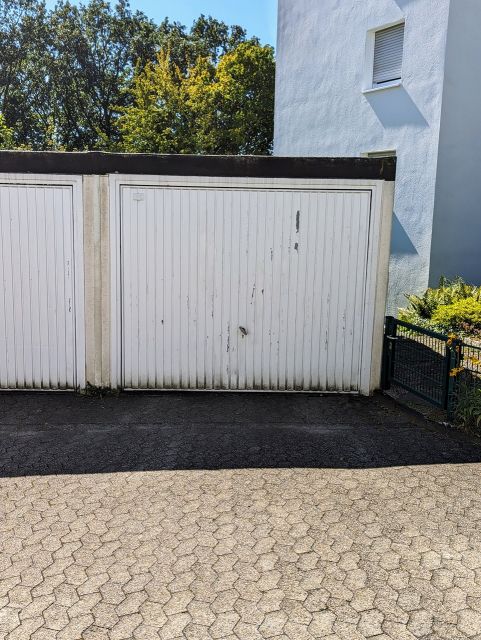 Grundstücksteil auf welchem sich nach Aufteilungsplan Garage Nr. 5 befinden soll - Miteigentumsanteil in einer WEG-Anlage **Sondereigentum an einer Garage - nicht errichtet**