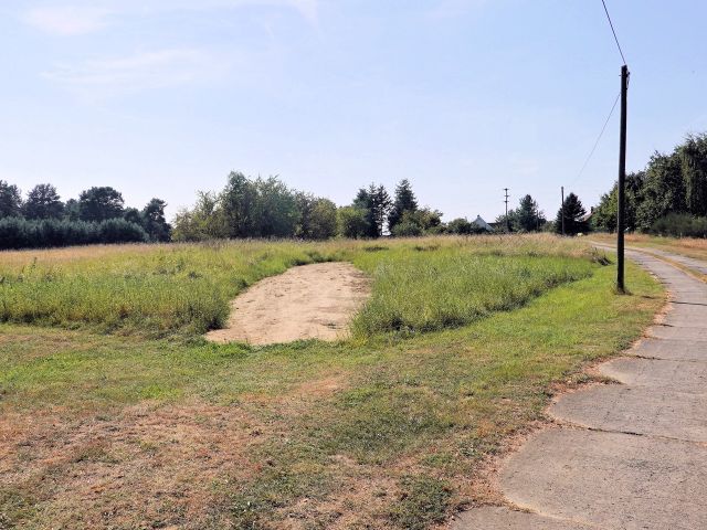 Verkaufsfläche und Umgebung - Vertragsfreies Grundstück unweit vom Peenestrom **etwa 25 km von der Ostsee entfernt**