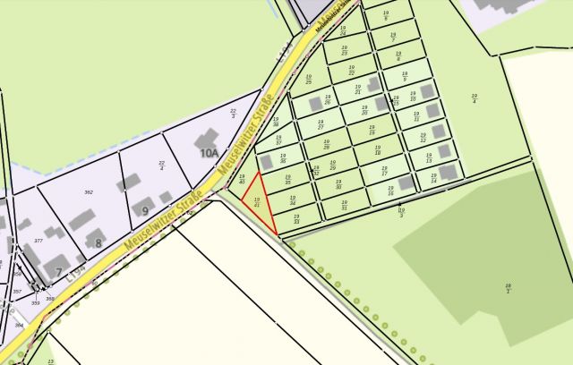 Lageskizze - Vertragsfreie Grünfläche mit partiellem Baumbewuchs im Randbereich eines Areals mit Erholungsgärten östlich des ‚Penkwitzer See‘