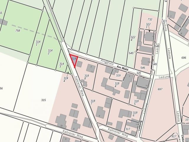 Umgebungsskizze Flurstück 318/1 - Kleine Grünfläche neben Wohngrundstück, Ackerstreifen im B-Plan und Wegefläche mit insgesamt über 1,9 ha Grundstücksgröße