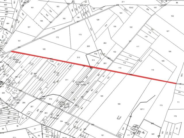 Lageskizze Flurstücke 305 und 306 - Kleine Grünfläche neben Wohngrundstück, Ackerstreifen im B-Plan und Wegefläche mit insgesamt über 1,9 ha Grundstücksgröße
