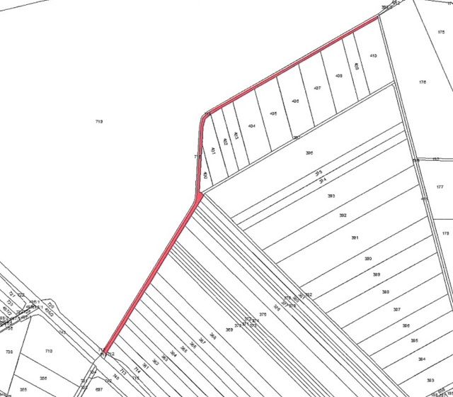 Lageskizze Flurstück 718 - Kleine Grünfläche neben Wohngrundstück, Ackerstreifen im B-Plan und Wegefläche mit insgesamt über 1,9 ha Grundstücksgröße