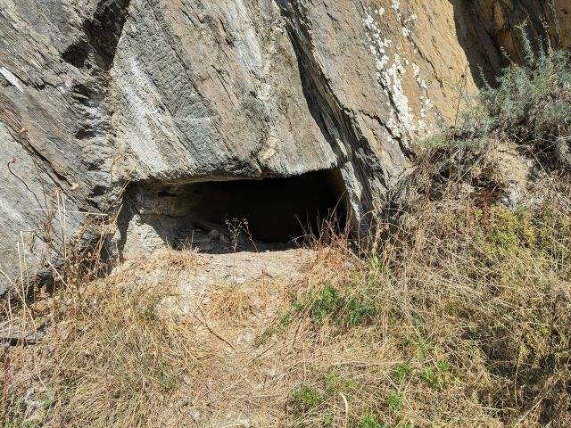 Detailansicht - Vertragsfreies Grundstück (Fels) inmitten von Weinbergen im der Weinbaulage ´Kauber Rauschelay´