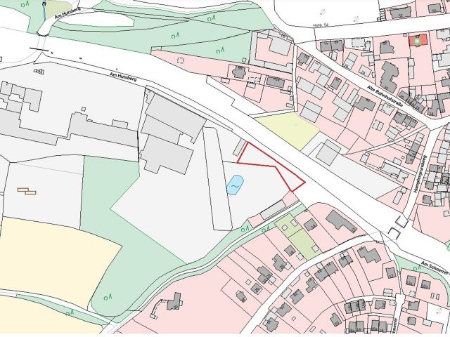 Lageskizze mit Umgebung - Vertragsfreier ehemaliger Kleingarten und Grün-/Waldfläche am Rande eines Gewerbegebietes in der Metropolregion Nürnberg