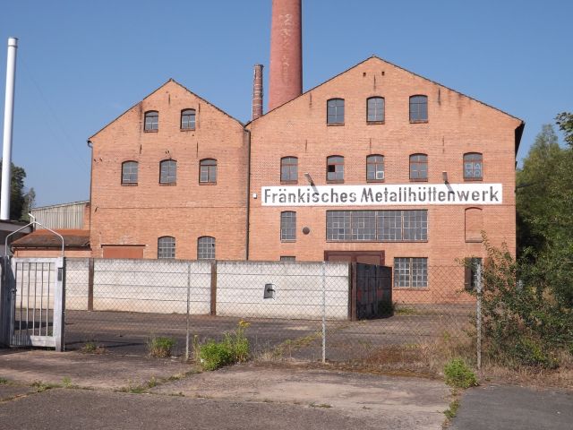 Umgebung - Vertragsfreier ehemaliger Kleingarten und Grün-/Waldfläche am Rande eines Gewerbegebietes in der Metropolregion Nürnberg