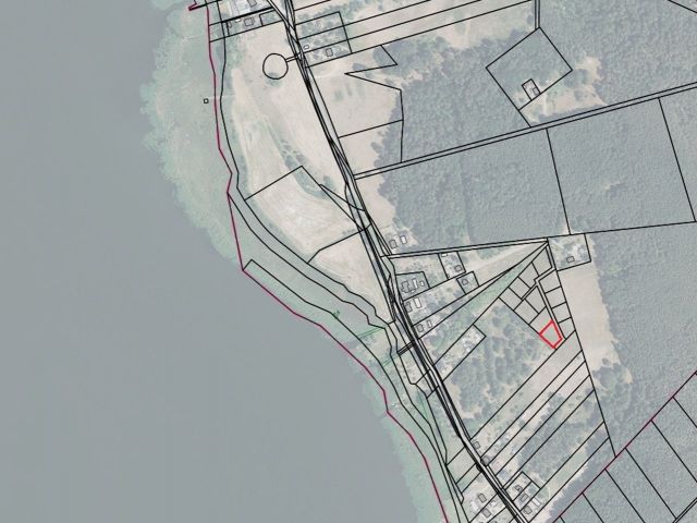 Umgebungsskizze mit Luftbildunterlegung - Vertragsfreies Grundstück unweit vom Peenestrom **etwa 25 km von der Ostsee entfernt**