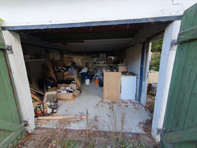 Innenansicht - Großes Garagengrundstück im Innenbereich von Döbern ** im FNP als Wohnbaufläche ausgewiesen