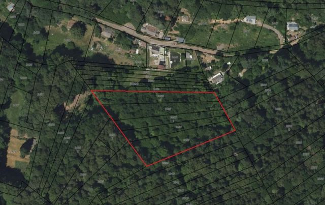 Lageskizze - Waldfläche oberhalb von bebauten Grundstücken in der Südwestpfalz