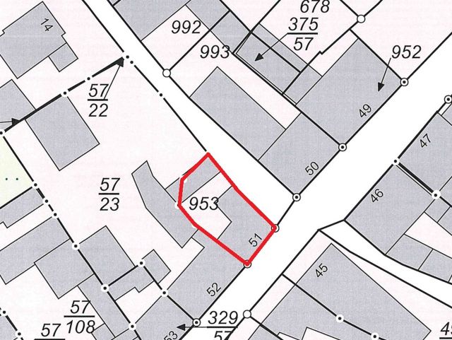 Lageskizze - Leerstehendes Wohnhaus mit Nebengebäude ca. 100 m vom Stadtzentrum entfernt