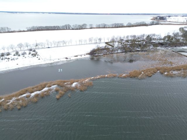 Verkaufsfläche und Umgebung - Vertragsfreies Grundstück auf der Insel Usedom direkt am Usedomer See *zwischen Peenestrom & Stettiner Haff*