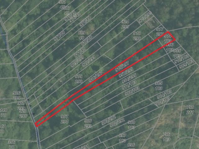 Lageskizze Flur 12 Flurstück 914/183 und 915/297 - Vertragsfreie Waldflächen im Moseltal östlich von Klotten