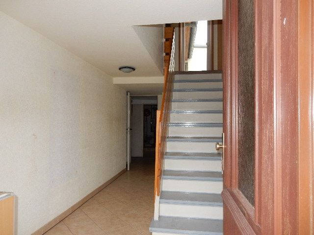 Nebengebäude - Flurbereich - Wohnhaus in zentraler Ortslage **leerstehend**