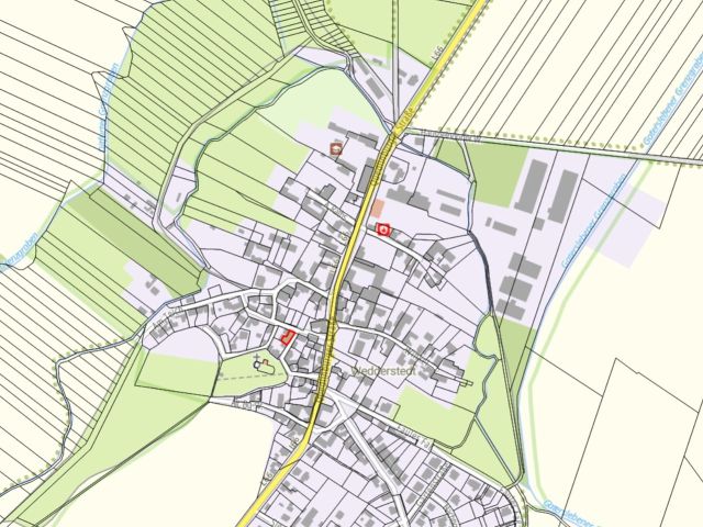 Lage des Verkaufsgegenstandes - Wohnhaus in zentraler Ortslage **leerstehend**