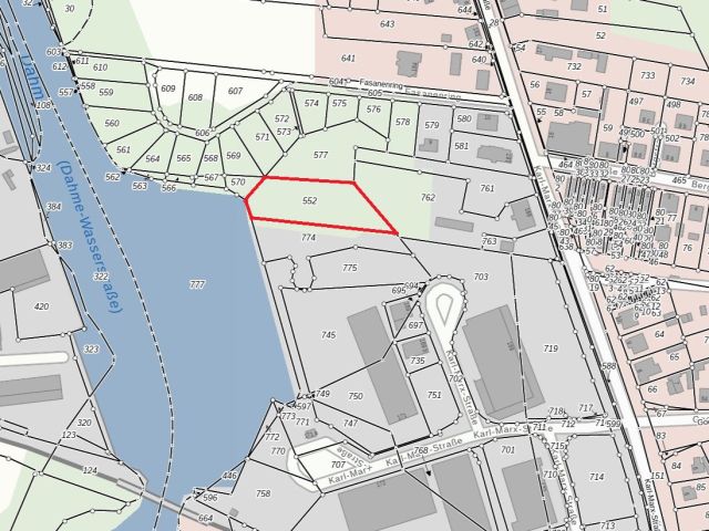 Lageskizze mit Umgebung - Laubwald an der Dahme-Wasserstraße & in direkter Nachbarschaft von Bootsliegeplätzen