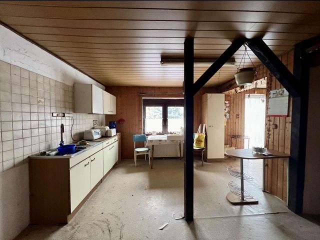 Küche - Leerstehendes Einfamilienhaus auf großem Grundstück **ca. 30 km östlich von Magdeburg**