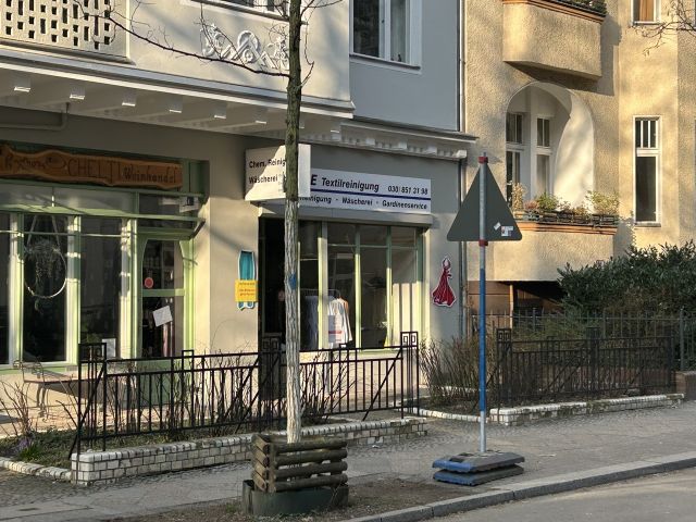 Blick auf die Gewerbeeinheit - Vermietete Gewerbeeinheit (Textilreinigung) in der Nähe des Bundesplatzes **zentrale Lage nahe der City-West**