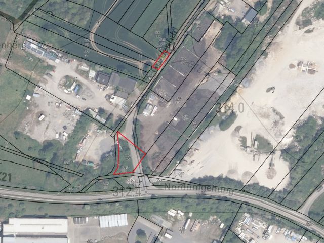 Lageskizze - 2 vertragslos als Zuwegung/ Zufahrt/ Betriebsfläche genutzte Flächen am Rande eines größeren Gewerbegebietes in der Vulkaneifel