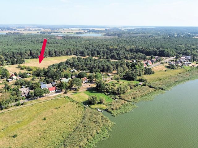 Blick auf Lage der Verkaufsfläche und die Umgebung - Vertragsfreies Grundstück unweit vom Peenestrom **etwa 25 km von der Ostsee entfernt**