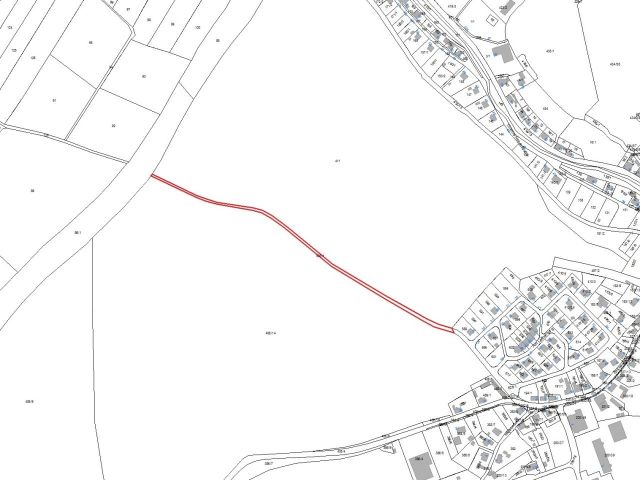 Lageskizze - Schmaler Grundstücksstreifen am Waldrand - überwiegend Wegefläche
