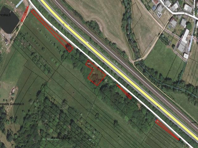 Lageskizze mit Luftbildunterlegung - 5 vertragsfreie Grünflächen/ Splitterflächen nordwestlich der B 41