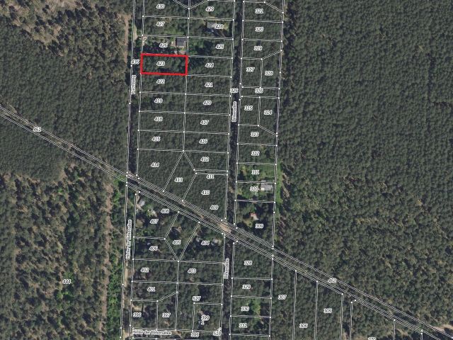 Lageskizze mit Luftbildunterlegung - Kiefernwald mit ehem. Erholungsbungalow im südwestlichen Berliner Umland  *etwa 29 km von der Potsdamer Innenstadt entfernt*